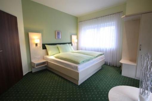 фото отеля Hotel Cristall Haibach (Lower Franconia)