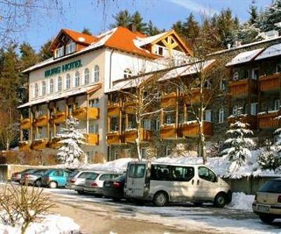 фото отеля Burghotel Am Hohen Bogen Neukirchen beim Heiligen Blut