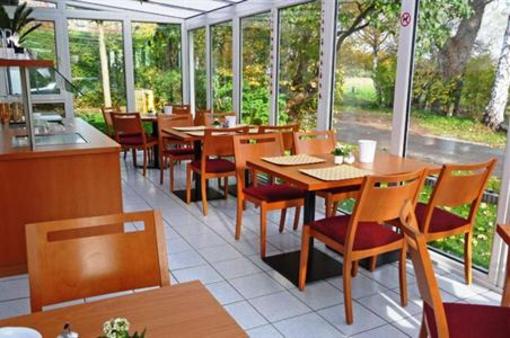 фото отеля Ferienpension Garni Hus Jenny Rostock