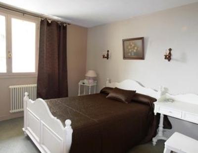 фото отеля Hotel De Rouen Louviers
