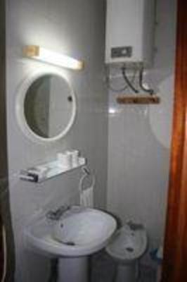 фото отеля Hostal Bar Frances