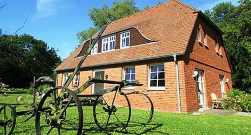 фото отеля Cross Country Hotel Alt Wittower Krug Wiek