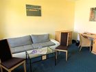 фото отеля Cross Country Hotel Alt Wittower Krug Wiek