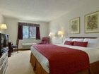 фото отеля Baymont Inn & Suites Whitewater