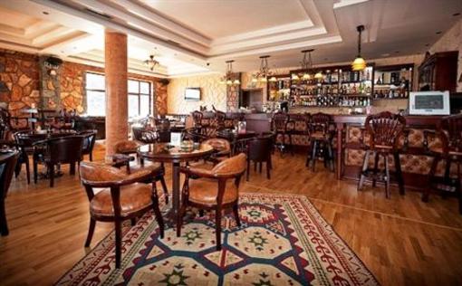 фото отеля Kaimak Inn