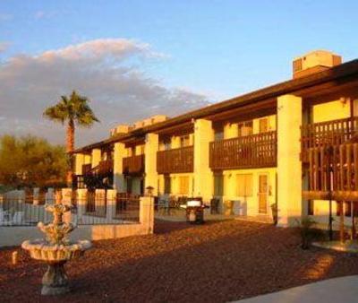 фото отеля Sands-On-The-Fairway Inn