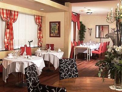 фото отеля BEST WESTERN Hotel Storchen