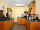 фото отеля Super 8 Bolivar