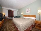 фото отеля Super 8 Bolivar
