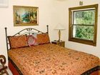 фото отеля Cairn House Bed and Breakfast