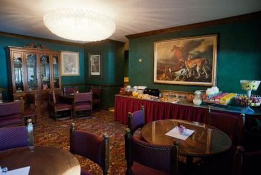 фото отеля East Norwich Inn