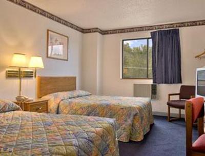 фото отеля Super 8 Motel Bristol (Virginia)