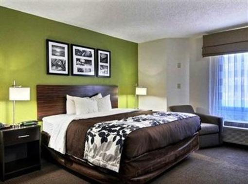 фото отеля Sleep Inn Roanoke Rapids