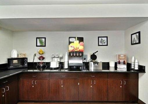 фото отеля Sleep Inn Roanoke Rapids