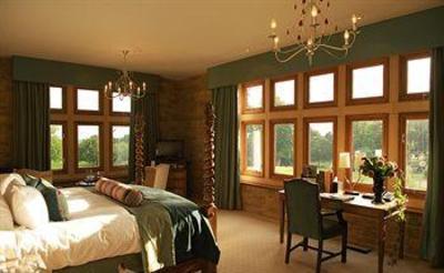 фото отеля South Lodge Hotel Lower Beeding Horsham (England)