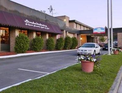 фото отеля Howard Johnson Hotel - Norwich