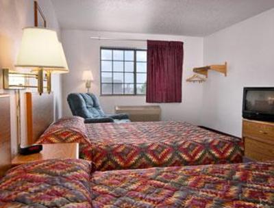 фото отеля Super 8 Cedar Rapids