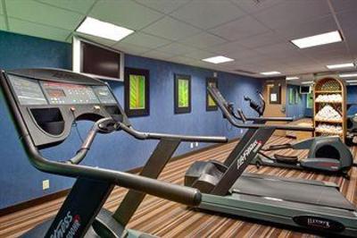фото отеля Holiday Inn Express Hotel & Suites Chatham South