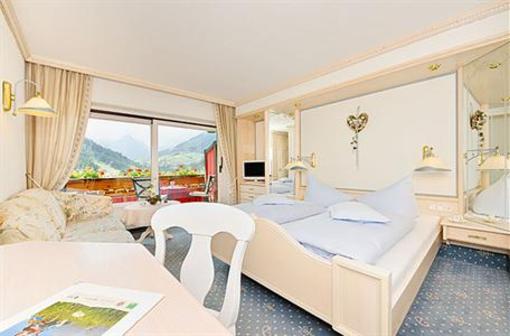 фото отеля Appartements Almhof Rupp