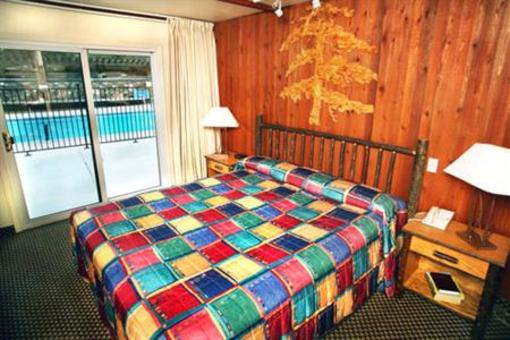 фото отеля Lakeside Inn Lake Tahoe Stateline
