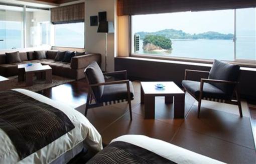 фото отеля Shodoshima International Hotel