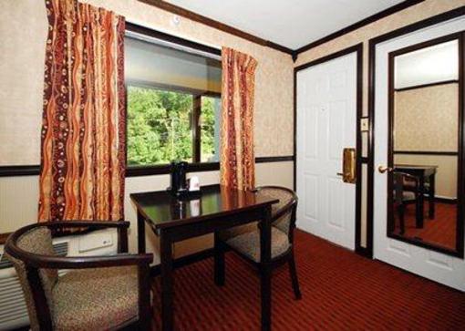 фото отеля Econo Lodge Montpelier