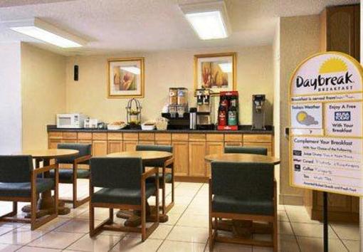 фото отеля Days Inn Portage (Wisconsin)