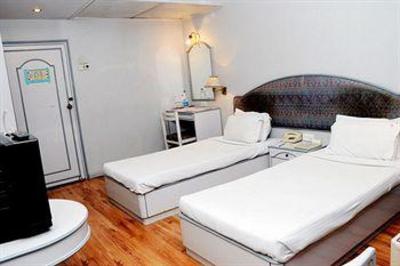 фото отеля Hotel Hardeo Nagpur