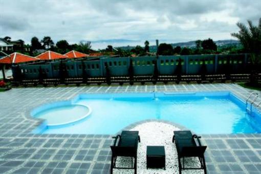фото отеля Osmond Villa Resort