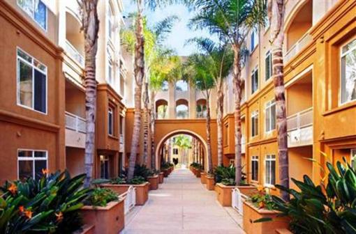 фото отеля Oakwood Apartments at La Jolla UTC San Diego