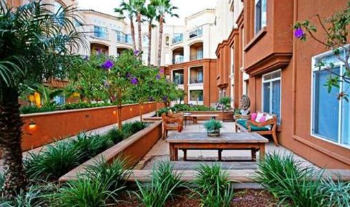 фото отеля Oakwood Apartments at La Jolla UTC San Diego