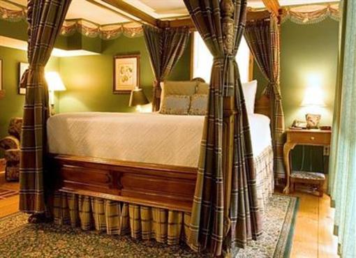 фото отеля Three Chimneys Inn