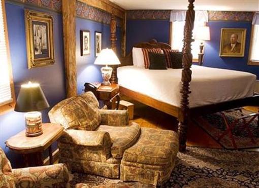 фото отеля Three Chimneys Inn