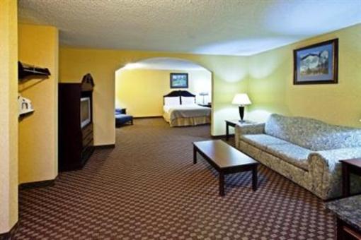 фото отеля Holiday Inn Express Hotel & Suites Frankfort