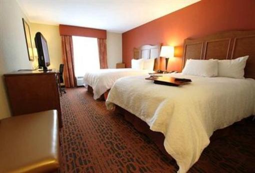 фото отеля Hampton Inn Clinton (Iowa)