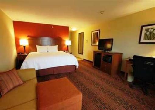 фото отеля Hampton Inn Clinton (Iowa)