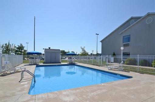 фото отеля BEST WESTERN Brookfield