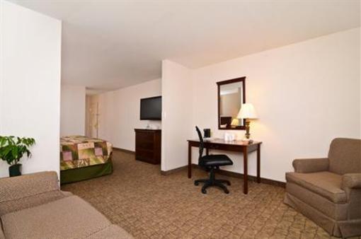 фото отеля BEST WESTERN Brookfield