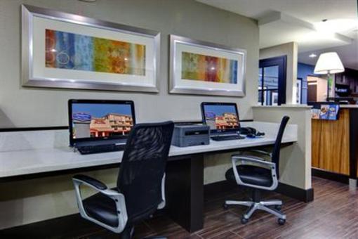 фото отеля Hampton Inn & Suites Hermosa Beach