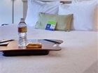 фото отеля Hampton Inn & Suites Hermosa Beach