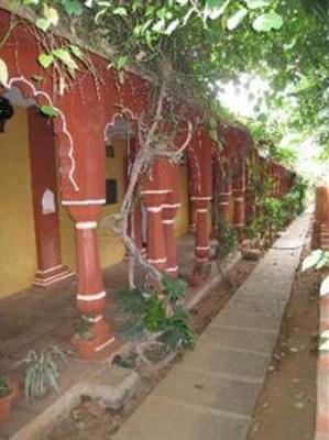 фото отеля Bundelkhand Riverside Retreat Orchha