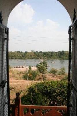 фото отеля Bundelkhand Riverside Retreat Orchha