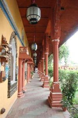фото отеля Bundelkhand Riverside Retreat Orchha