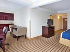 фото отеля Holiday Inn Express Hotel & Suites Byron