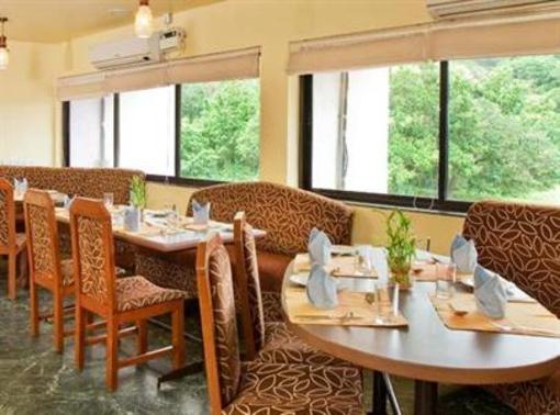 фото отеля Lotus River Seaside Resort Karwar