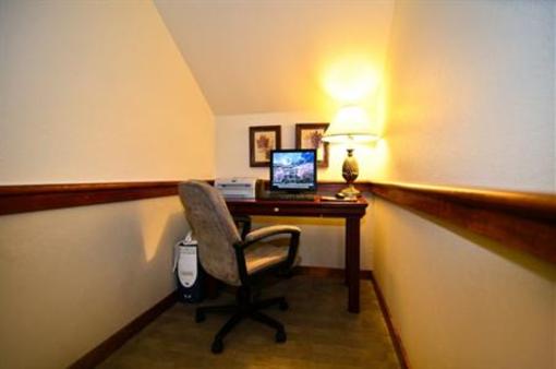 фото отеля Best Western Plus Edmonds Harbor Inn