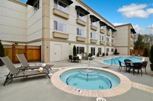 фото отеля Best Western Plus Edmonds Harbor Inn