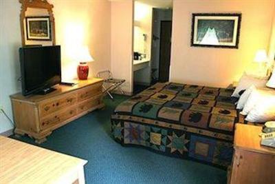 фото отеля Black Bear Inn and Conference Center