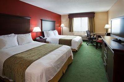 фото отеля Crossings Inn & Suites Cambridge (Minnesota)
