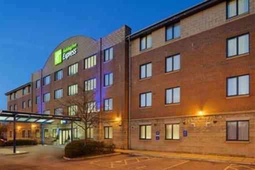 фото отеля Holiday Inn Express Liverpool-Knowsley